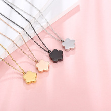 �W����Ů �¿�׺ι���K��С�r���U����ˮƿ�������sС���i���