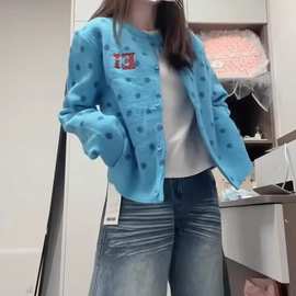 美式复古波点圆领开衫毛衣外套女早秋季短款软糯慵懒风针织衫上衣