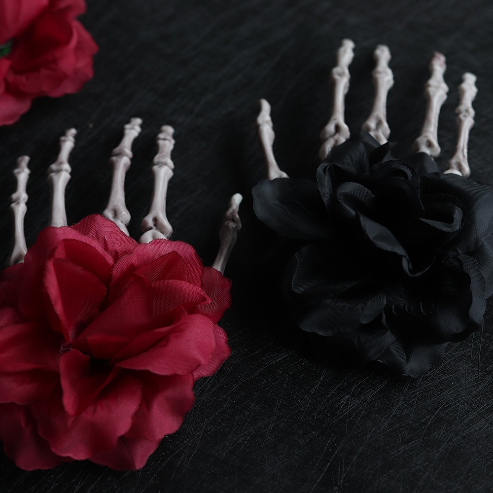 Halloween esqueleto de horrores esqueleto accesorios diseño de sitio de horrores esqueleto correa de flores de plástico fantasma colgante colgante
