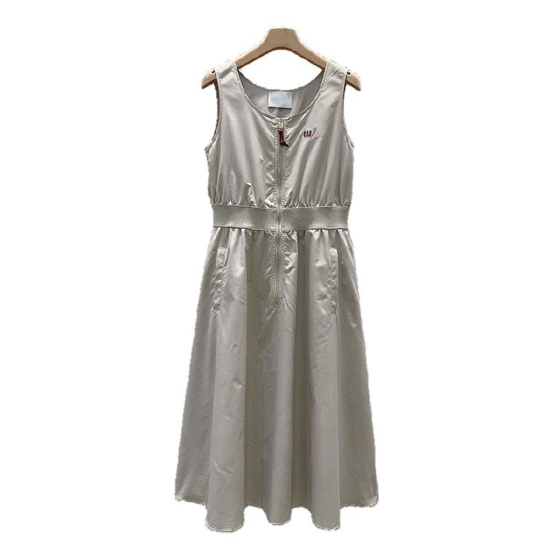 Summer brace with zipper sleevless