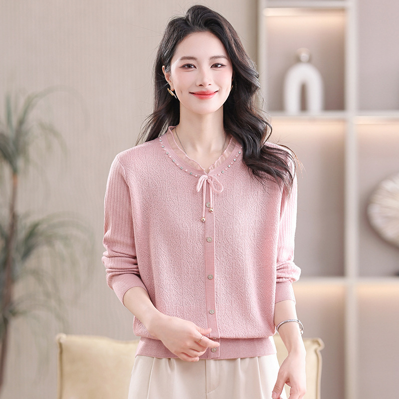 Women's Stylish and Attractive Knitted Tops 2026 New Plus-Size Sweaters for Curvy Women, High-End Tummy-Covering Sweaters