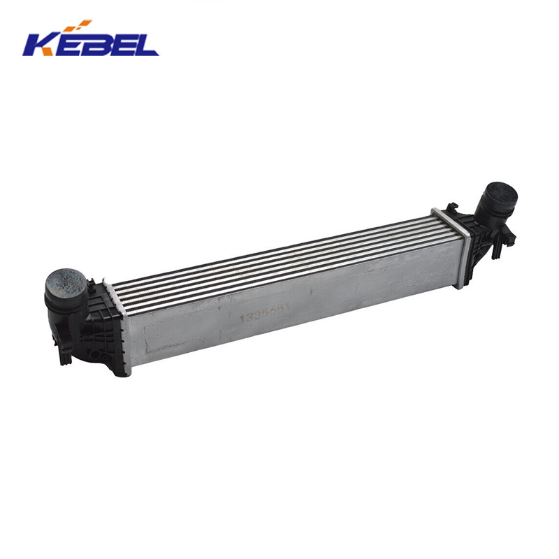 适用于16-19款雪佛兰科鲁兹中冷器散热器Intercooler 39116550