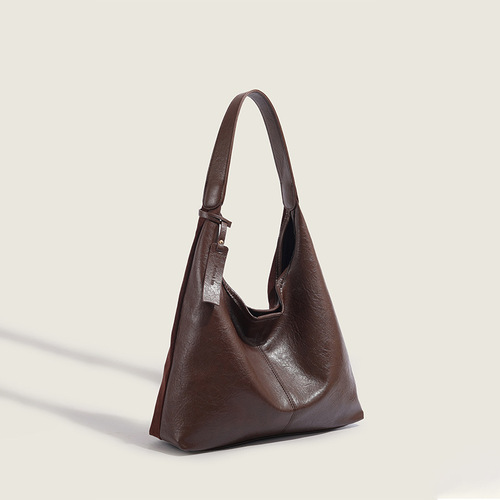 Large-capacity soft leather bag for women 2024 new armpit lazy style tote bag retro class commuter shoulder bag