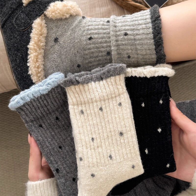 Women's Mid-Calf Socks Autumn and Winter Polka Dot Wool Socks Gentle Lace Versatile Retro Warm Thick Slouch Socks