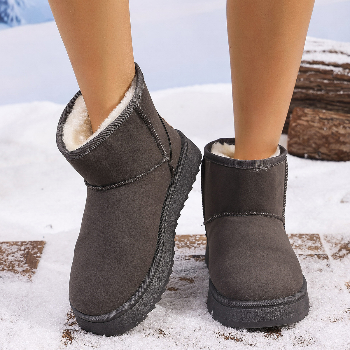 New women's shoes winter plus fleece short short boots warm a slip-on bread cotton shoes_voghion.com