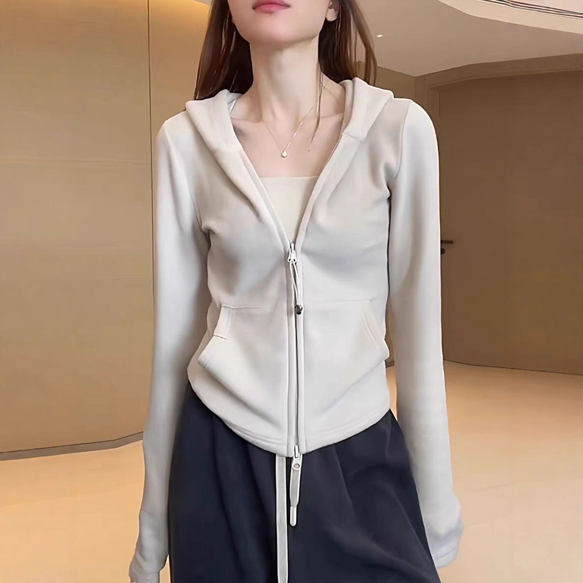 European Design Zipper Hooded Sweatshirt for Women Autumn and Winter 2025 New Slim Fit Versatile Jacket Double-Sided Velvet Top