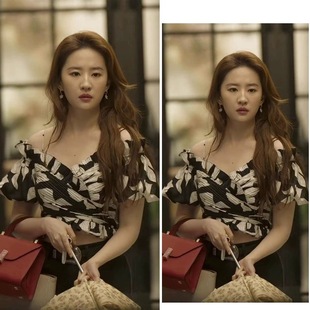 ������S��õͬ��һ�ּ����С�������Yѩ���r������Ů�����L