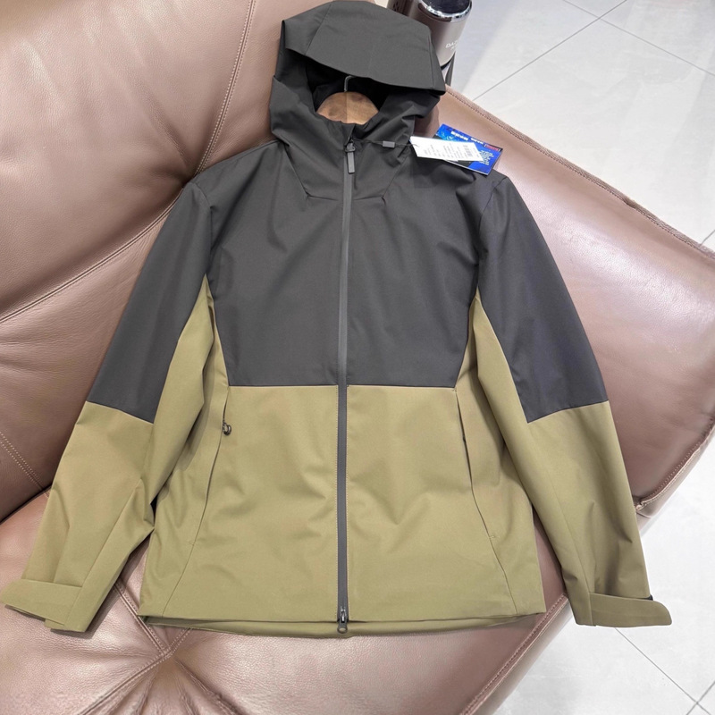 Sajia's Same Style Unlabeled Replacement Outdoor Training Mountaineering Hiking All-Weather Waterproof Breathable Lightweight Hooded Jacket for Men