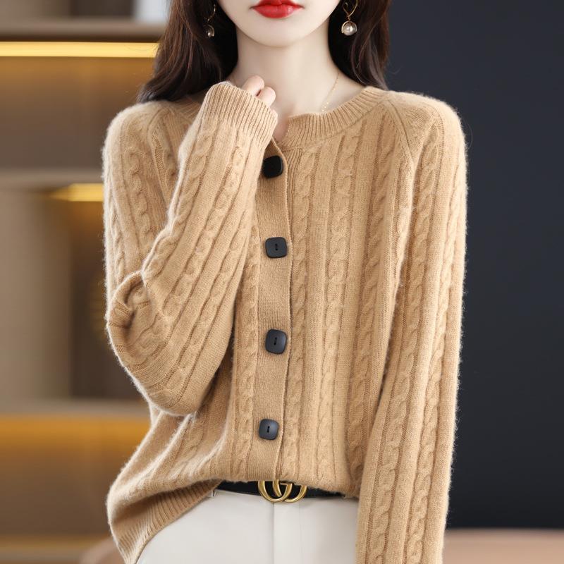 Cable Knit Sweater for Women, Round Neck, Short Style, Thickened Cardigan with Buttons, Fashionable Versatile Jacket, Long Sleeve, Loose Fit