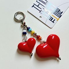 原创手工串珠爱心可爱包包挂饰女生百搭ins风diy钥匙扣手机链挂件