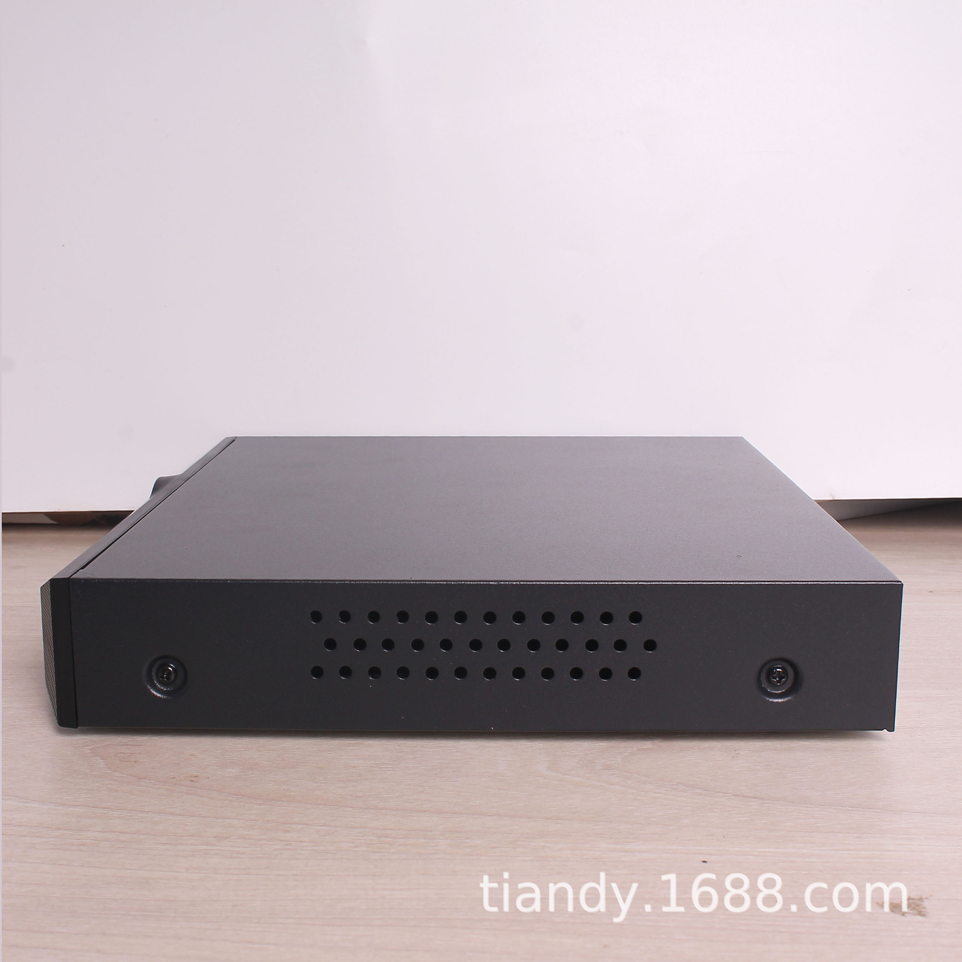 Tiandy天地伟业12路1盘位NVR手机远程网络摄像机录像机商用