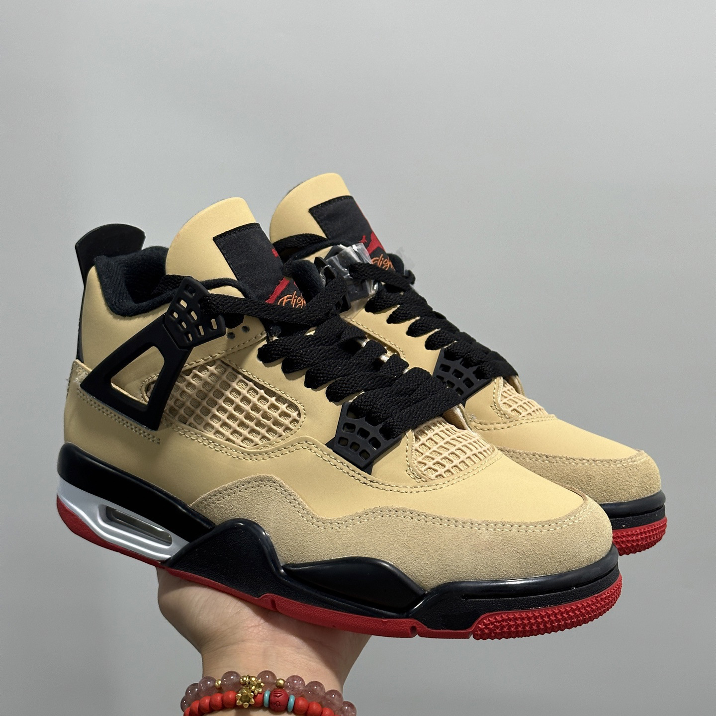 Visión alta aj4 zapatos de baloncesto de cuero gris de seda para hombres zapatos deportivos casuales con almohadilla de aire de fondo grueso para mujeres Kaws nocturario