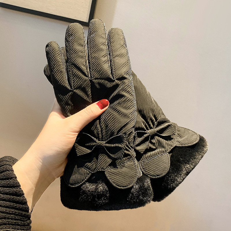 冬季保暖骑行手套防寒防水毛绒触屏手套女加厚加绒可爱加绒蝴蝶结|undefined
