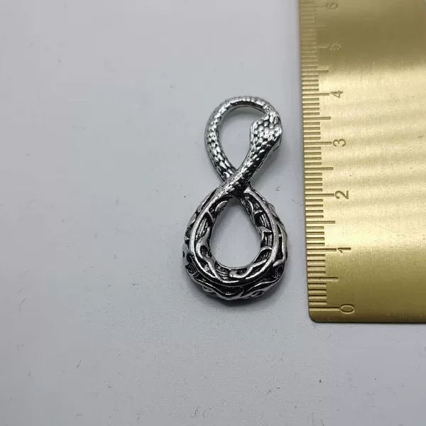 Promotional Cross-Border Supply Hip-Hop Snake Twisted Retro Pendant Jewelry Factory Direct Sales
