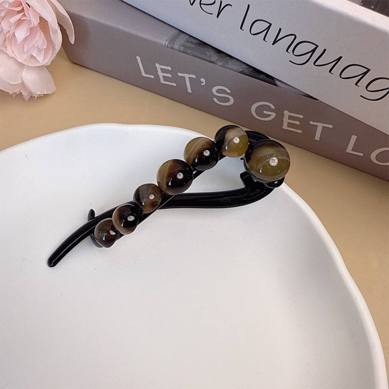 Light Luxury and Durable Retro Smudged Round Bead Twist Hairpin for Women's Back of the Head 2025 New Hairpin Hairpin Headwear