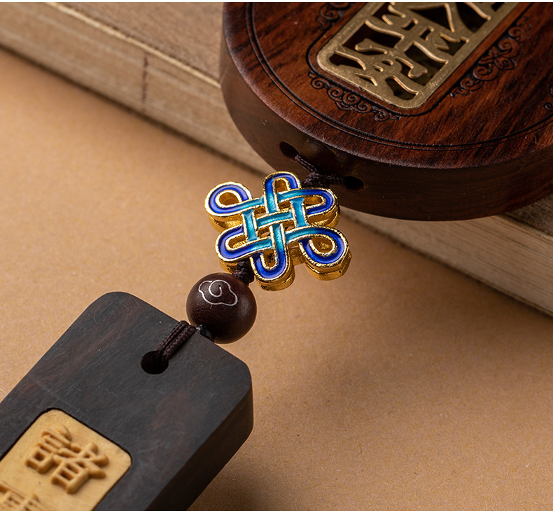 Rosewood sandalwood quality safe card lettering car pendant Guofeng car car rearview mirror pendant