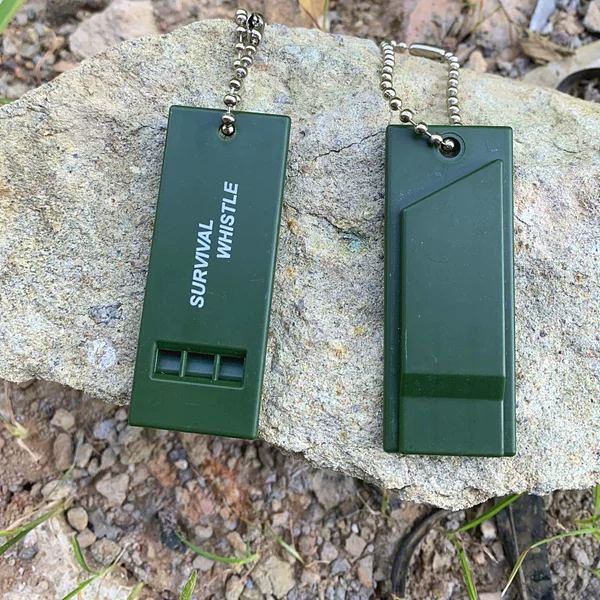 Outdoor emergency whistle three-frequency survival whistle survival whistle first aid whistle treble high frequency survivor frequency conversion whistle