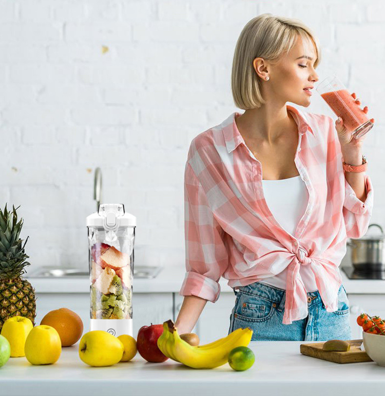 Cup Small Portable Juicer Electric Mini Juice Maker Rechargeable Blender_voghion.com