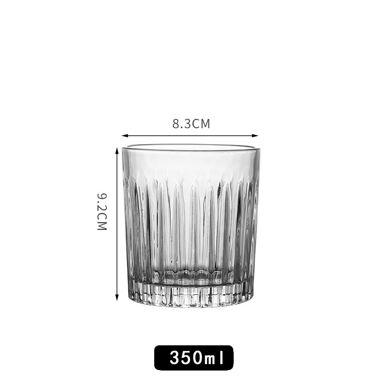 Bicchiere minimalista a righe in stile Ins, ideale per whisky, vino, caffè, succhi di frutta e bevande. Bicchiere per acqua dal design elegante._voghion.com