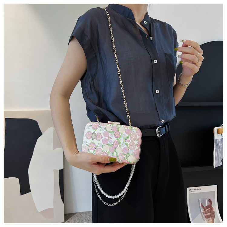 Color Blocking Pattern Fashion Artificial Leather Flowers Buckle Square Blue Purple Pink Shoulder Bags display picture 3