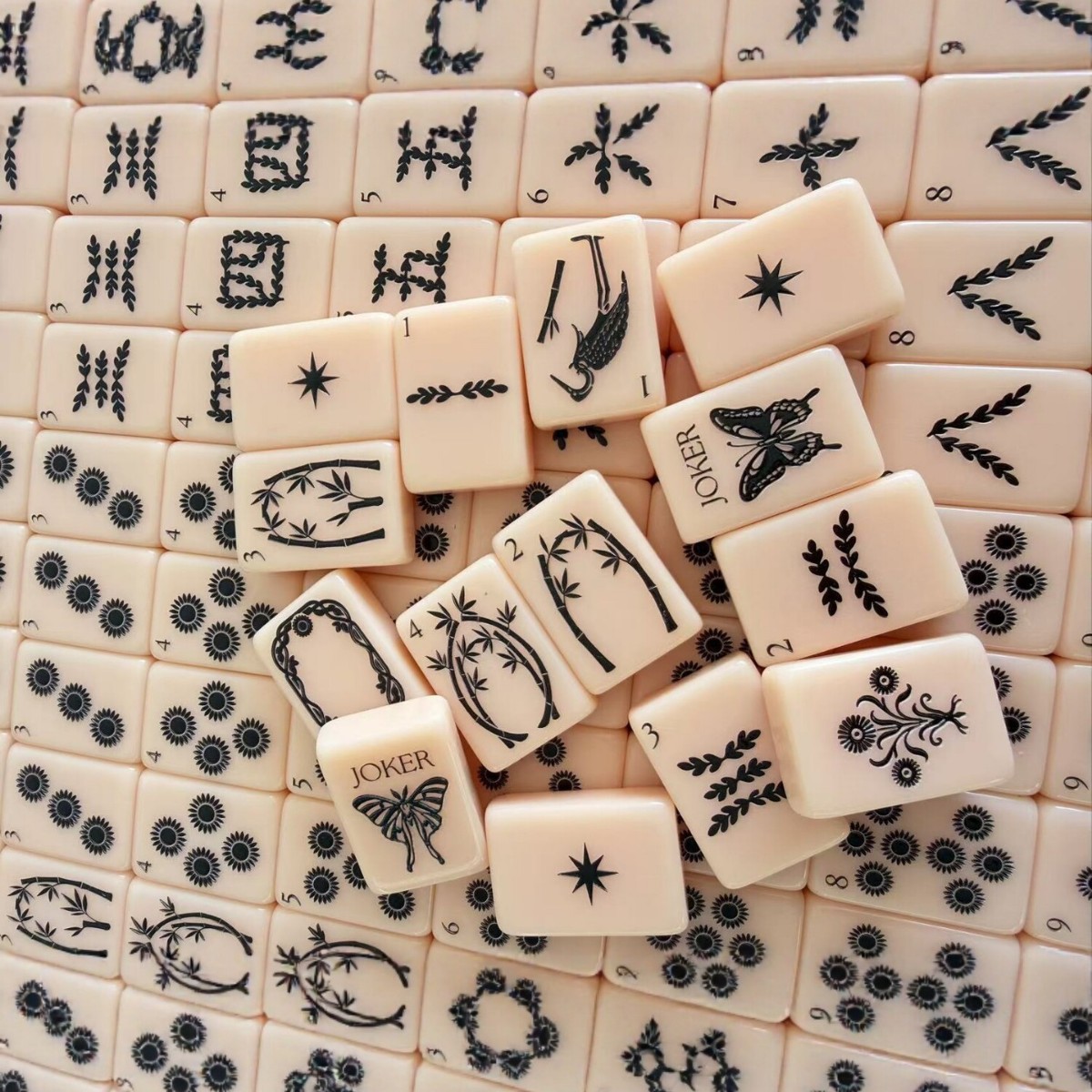 American Mahjong, American-style English number mahjong, personalized creative mahjong, single-layer acrylic, nude pink butterfly