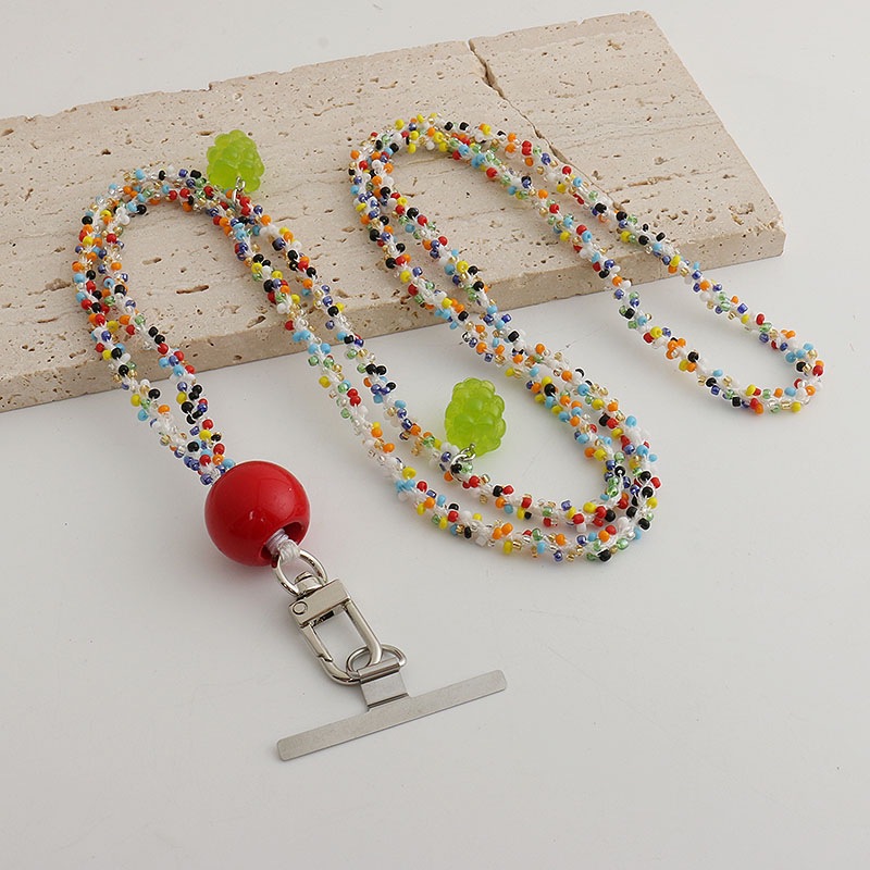 다채로운 포도 구슬