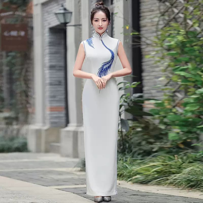 旗袍2025年新款长款高端刺绣大气模特走秀大码优雅舞台演出旗袍裙