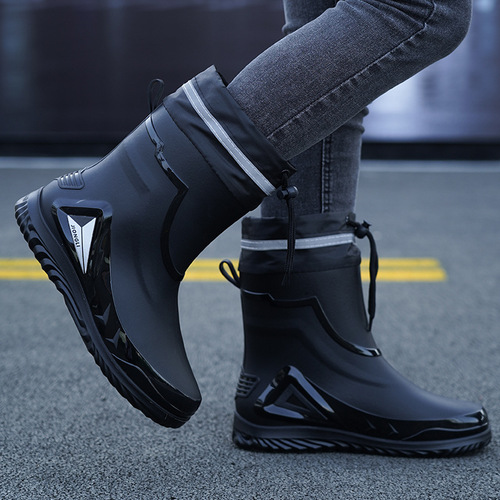 Men's Waterproof Rain Boots with New Welted Design, Outdoor Water Boots, Kitchen Non-Slip Work Shoes with Felt Lining for Warmth