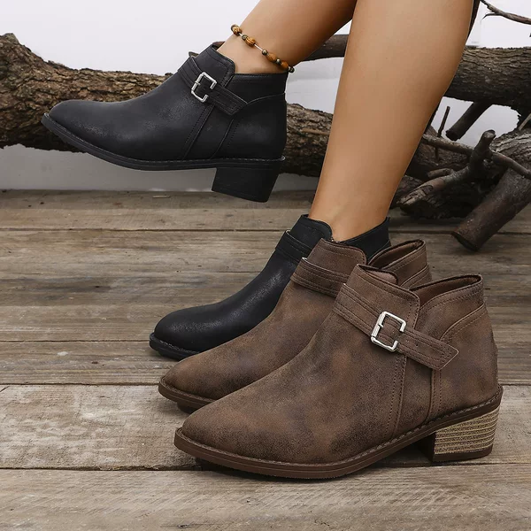 European and American Export Large Size Autumn and Winter New Pointed Toe Thick Heel Boots Side Zipper Fashionable and Comfortable Short Boots Ready for Sale