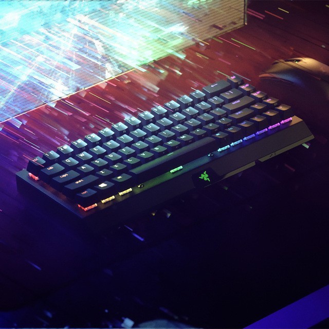 Razerブラックウィドウv 3 mini黒未亡人クモv 3ミニ無線版bluetoothキーボードが適用されます。|undefined