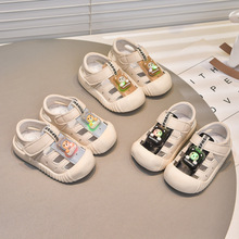 婴幼儿学步鞋夏季新款闪灯皮凉鞋透气宝宝鞋卡通可爱软底儿童单鞋