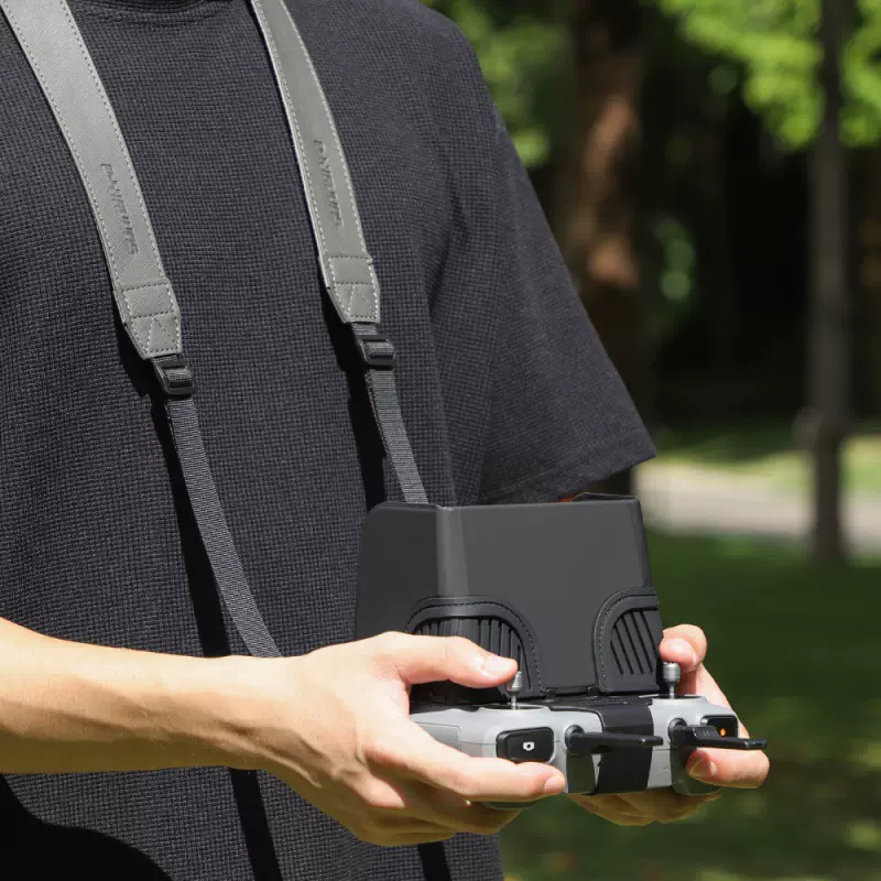 爱纳适用AIR 3遮光罩DJI RC 2带屏遥控器迷你硅胶遮阳罩配件