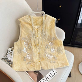 连衣裙;女式衬衫;女式马甲