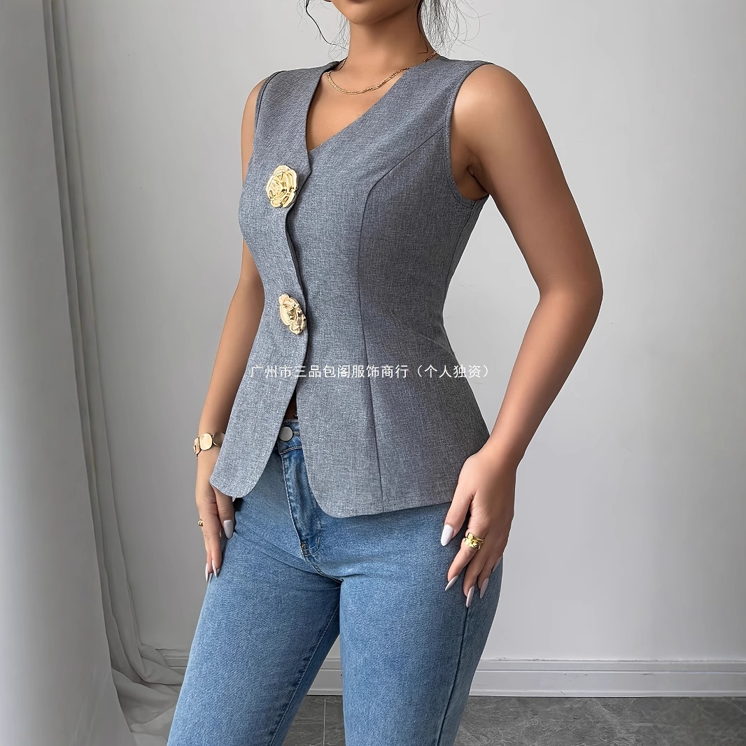 In Stock, Cross-Border European and American Size Women's Elegant Gold Rose Brooch Collar Sleeveless Vest Inner Wear