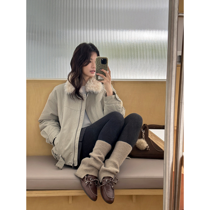 Korean Style Casual Denim Jacket for Women, New Winter Model with Lapel, Lamb Wool, Warm, Loose-Fitting, Versatile Short Coat