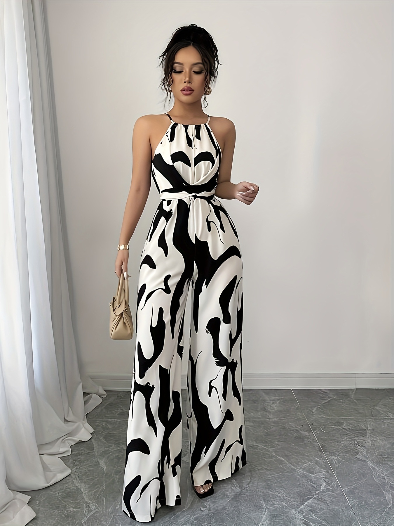 Damen Jumpsuit Mit Milch Muster Druck Halfter Ausschnitt Schwarz_voghion.com