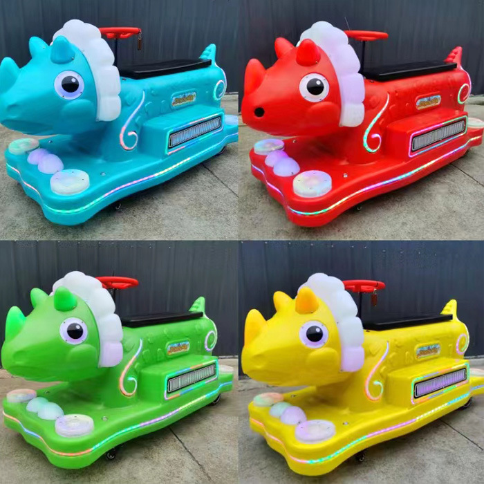 Cuadrado comercial de dibujos animados luminoso padre-hijo coche de parachoques doble batería eléctrica para niños equipo de entretenimiento ventas directas de fábrica