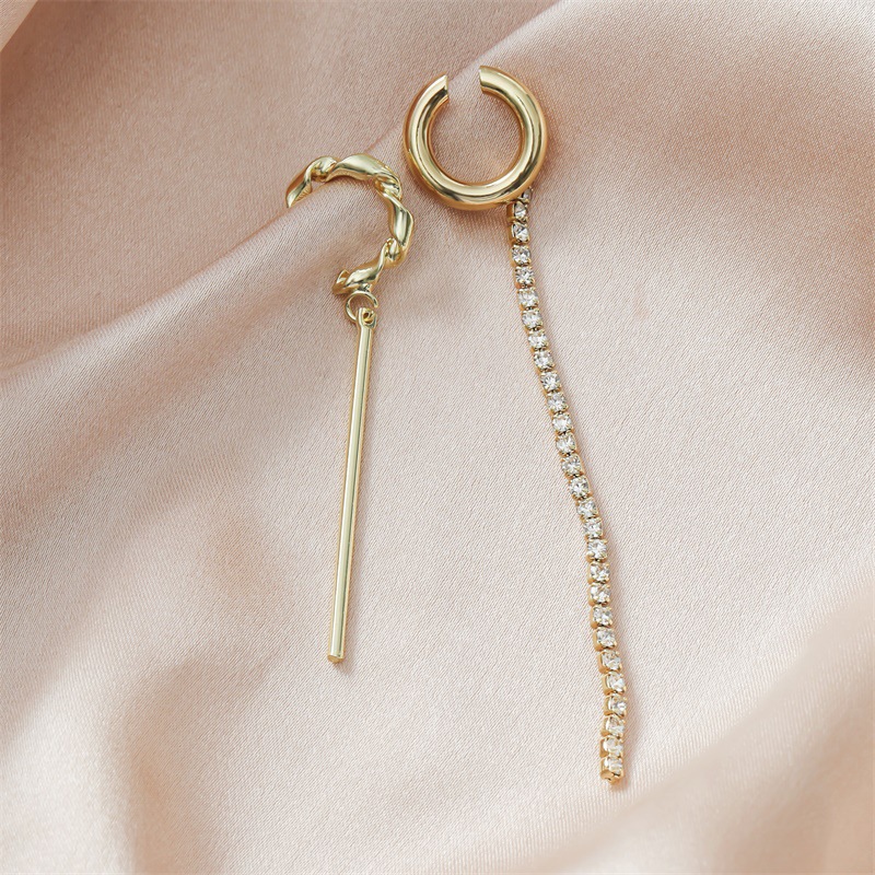 Korean Fashion Metal Ear Clip Wholesale display picture 7