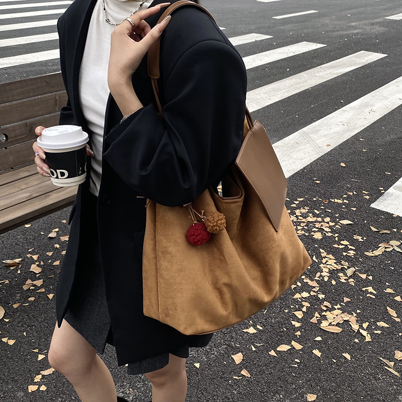 复古秋季腋下包女士包包2025新款麂皮绒托特包简约百搭单肩通勤包|undefined