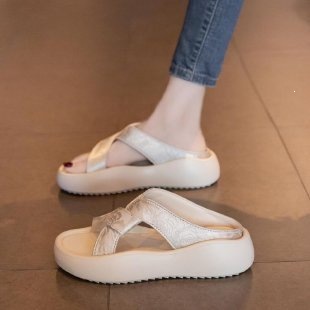 2026 New Women's Thick Sole Beach Sandals Fairy Style Platfo