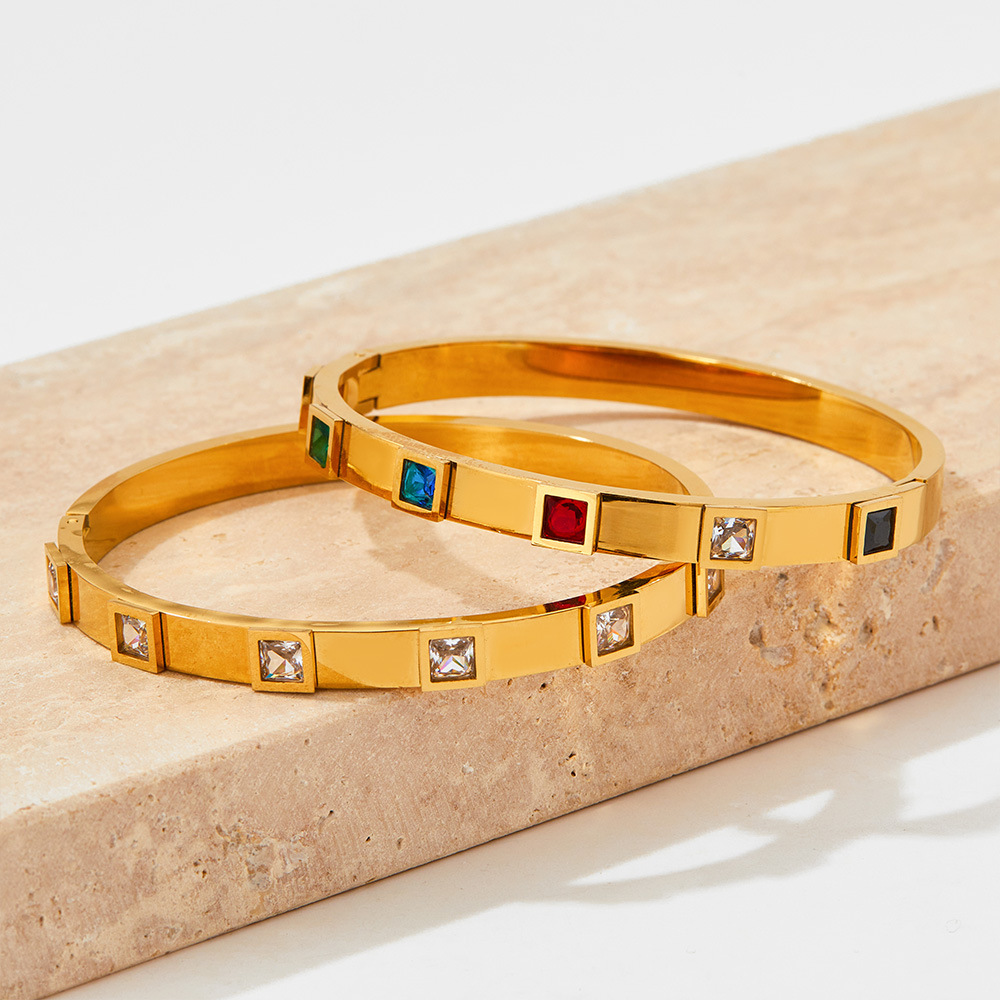 Real Gold Plated Plating Material Zircon Inlay Material PVD Coated Real Gold Plated 16K Gold White Gold Plated Gold Plating Square 304 Stainless Steel Elegant Glam Waterproof Non Tarnish 304 Stainless Steel Bangle