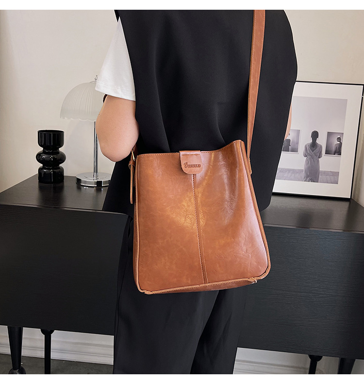 New fashionable and versatile women's single-shoulder bag and women's bag, a best-selling large-capacity bucket bun for European and American foreign trade undefined