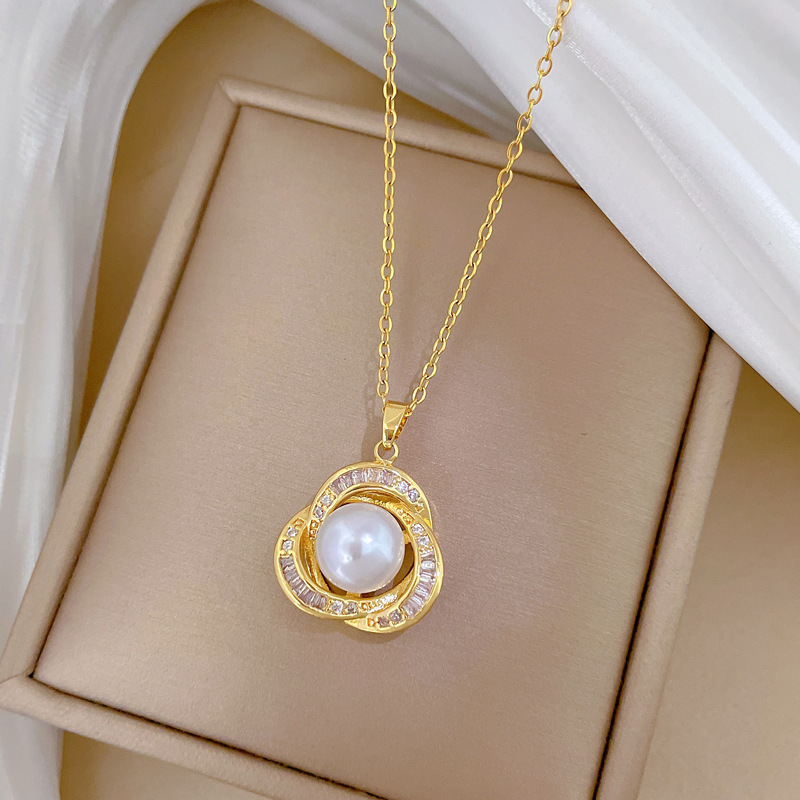 Collana elegante a catena con diamanti da donna gioiello versatile_voghion.com