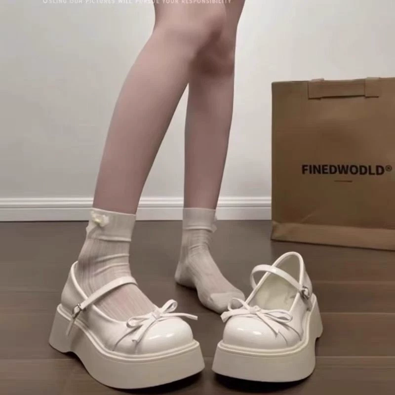 Маленькие кожаные туфли Pure Bow для женщин. Новая весенняя обувь 2025 года в консервативном стиле, удлиняющая ноги и увеличивающая рост, на мягкой подошве, не утомляющая ноги.