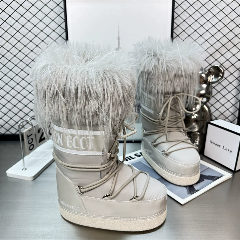 Demi-season high boots platform, (Physicals)