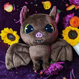 跨境新品 Battholomew Bat Plushie 蝙蝠背包毛绒玩偶公仔