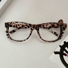 �羳�¿�kitty؈��ͨ�r��Ů����裿�ܿɐ�������յ��߿�����