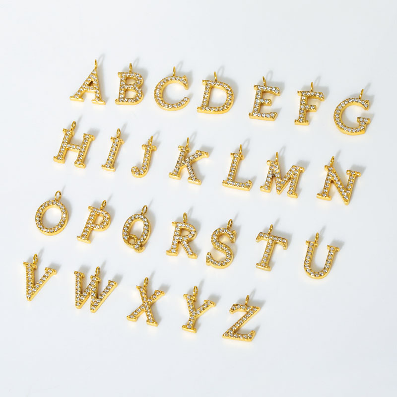 Accessory with letters