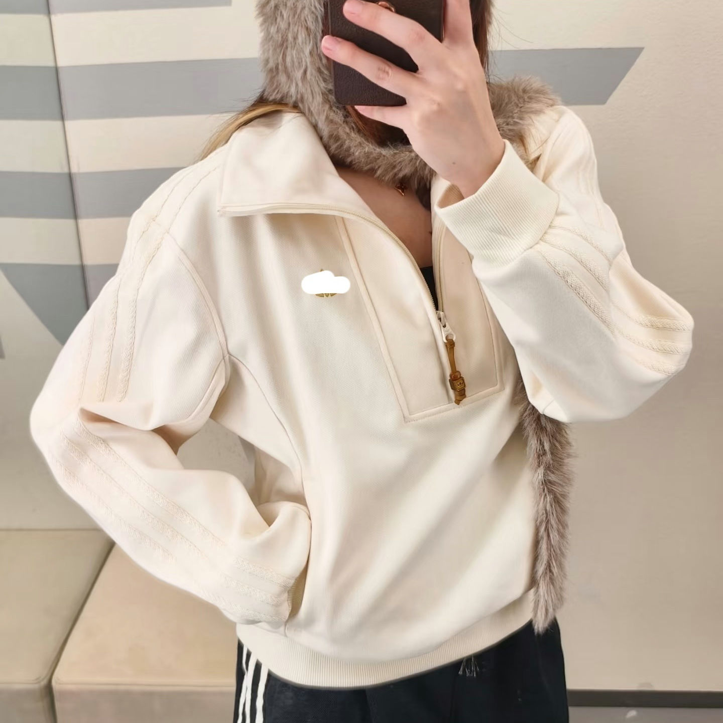 马年限定款半拉链卫衣女春秋新款三杠条纹立领宽松休闲外套纯色棉