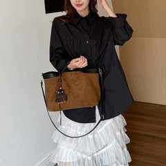 跨境秋季双面翻翻包时尚质感简约小众设计手提包单肩斜挎腋下女包